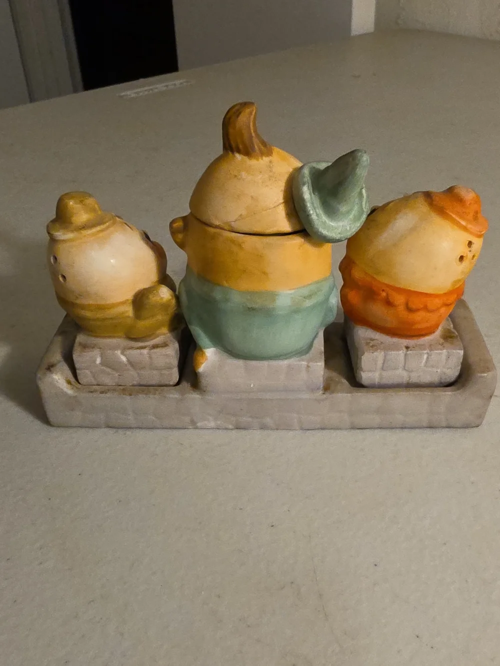 S. S. Kresge Co. Vintage Three-Figure Ceramic Holiday Decor